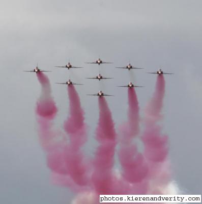 red_arrows_1