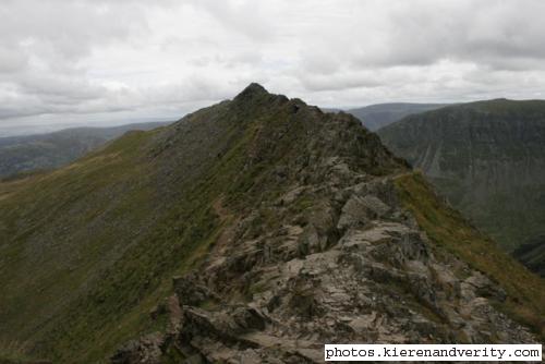 KP on striding edge